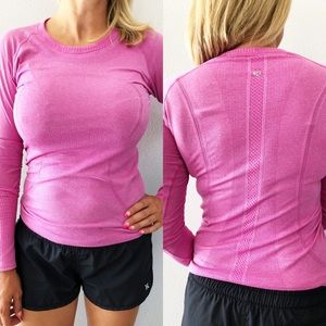 Lululemon long sleeve pink top. Classic lululemon.